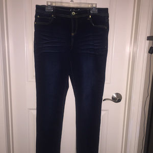 INC International Concepts Essentials Skinny Jean